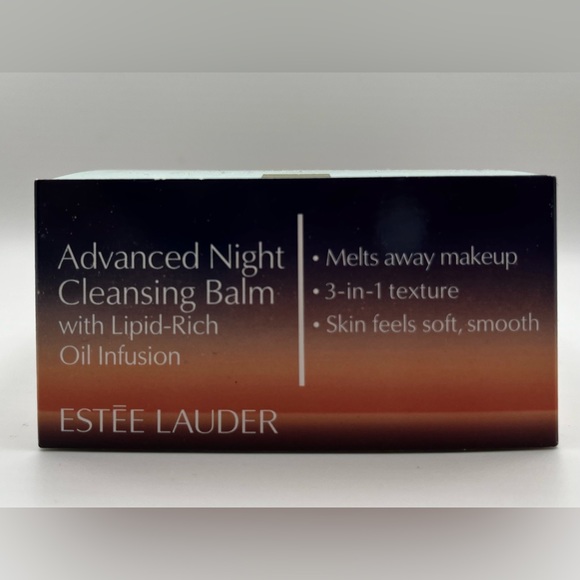 Estée Lauder
Advanced Night Cleansing Balm - Picture 7 of 7